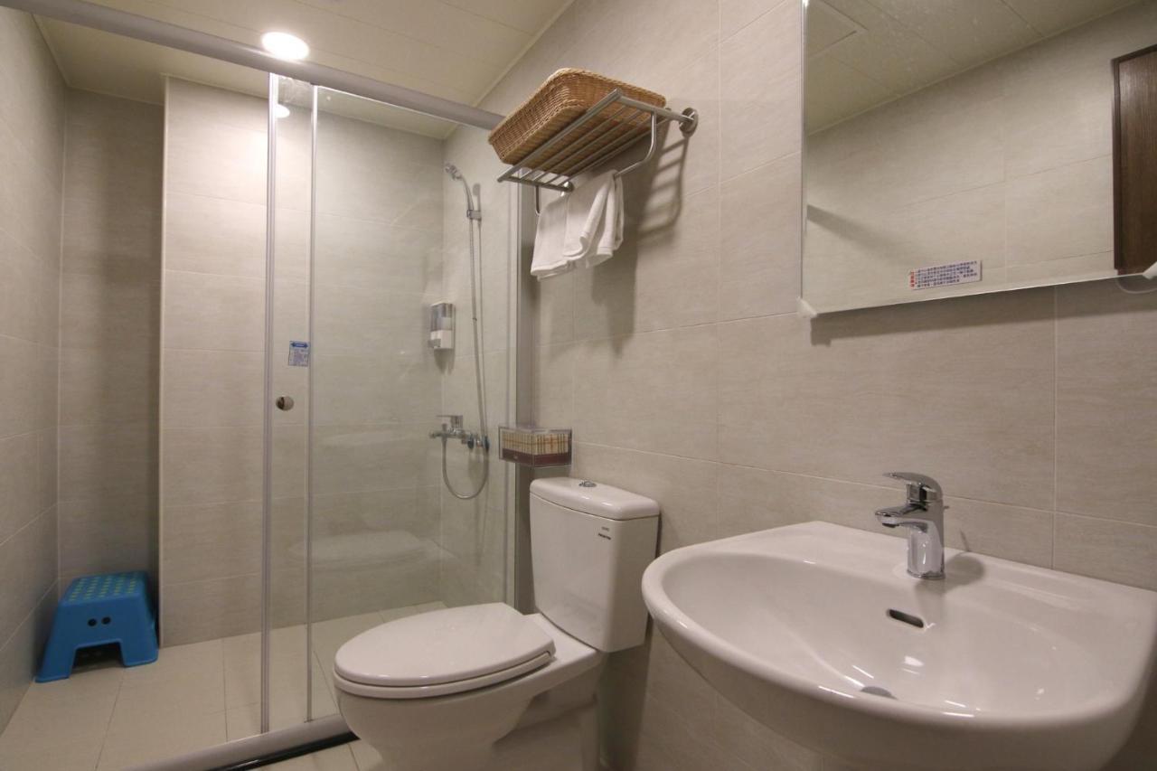 R&H B&B Đông Cảng Ngoại thất bức ảnh
