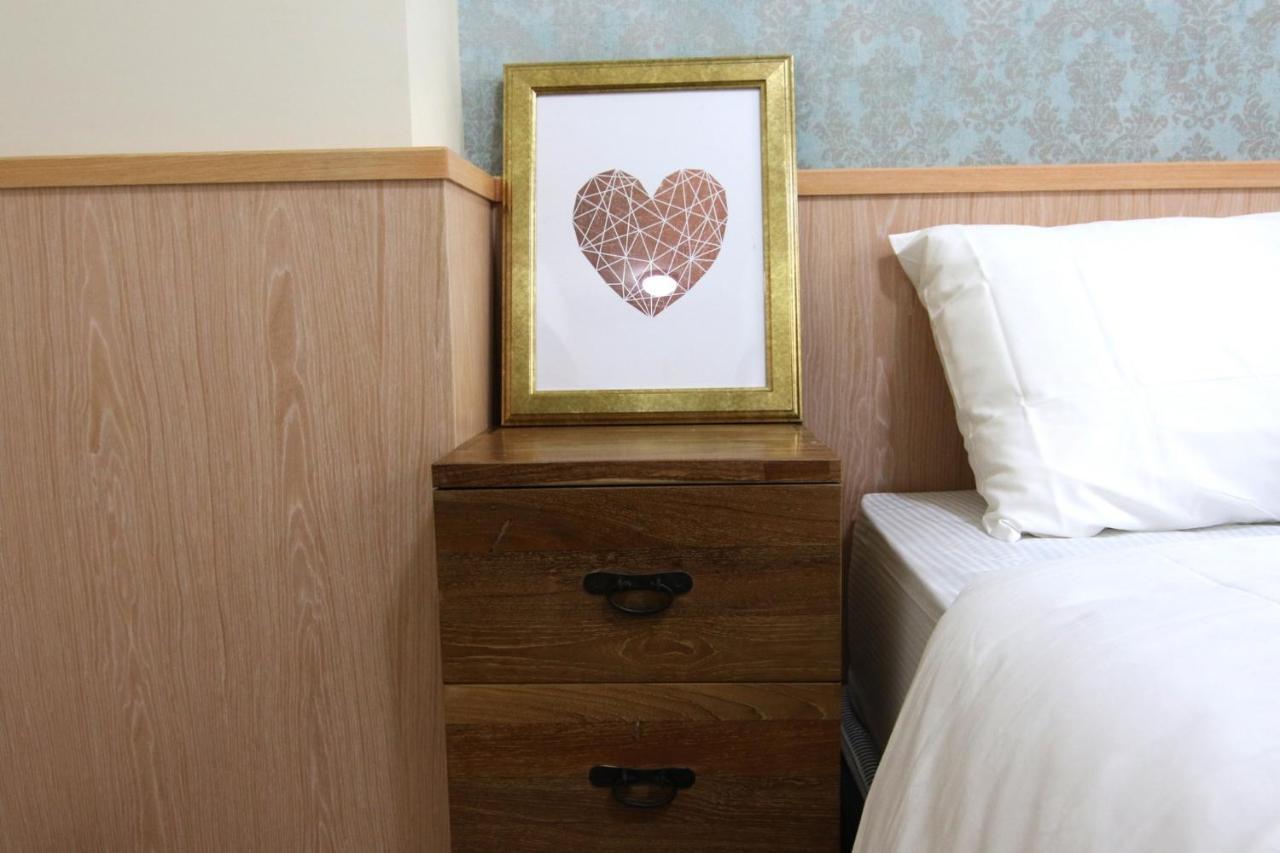 R&H B&B Đông Cảng Ngoại thất bức ảnh