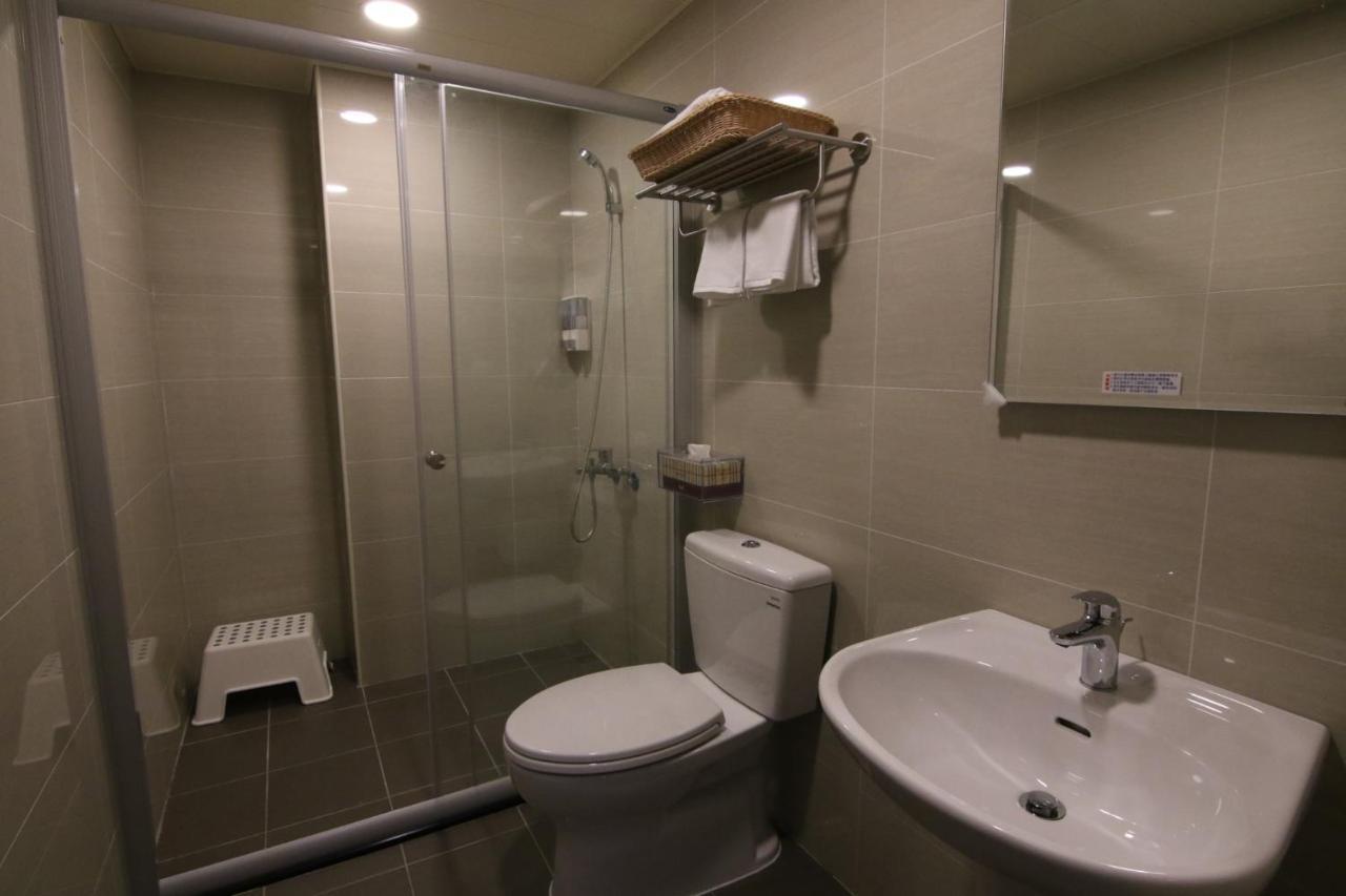 R&H B&B Đông Cảng Ngoại thất bức ảnh